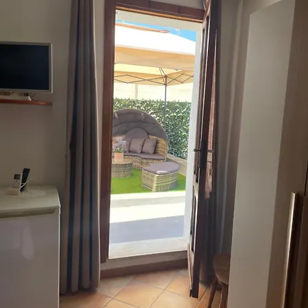 Alojamento de Acomodação e Pequeno-almoço La Rosa Blu San Vito Lo Capo